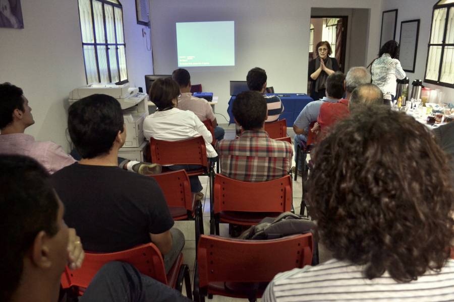 Café da manhã da Adur recebe Sara Granemann