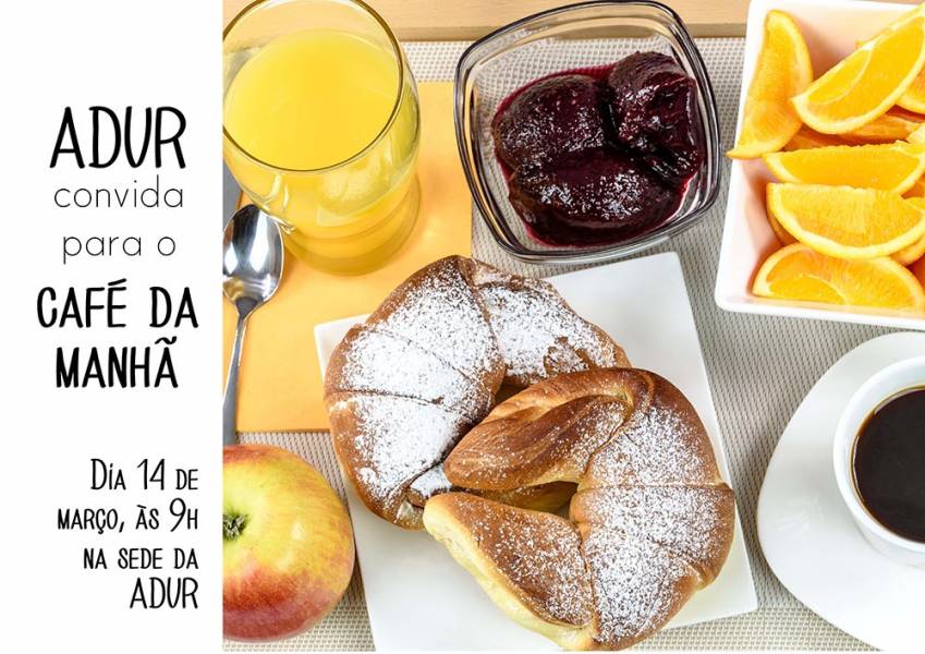 Café da manhã na ADUR