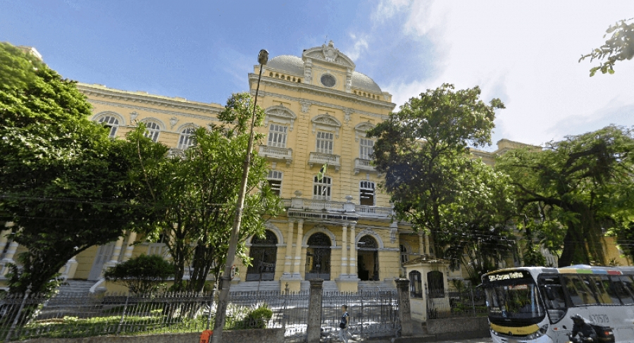 Prédio do Ines, em laranjeiras, na Zona Sul do Rio / Reprodução internet