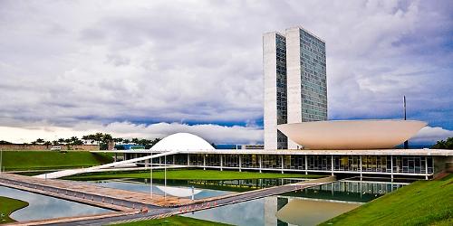 Câmara apresenta relatório sobre situação das Instituições de Ensino Superior