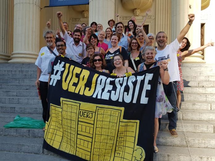 Vitória! Lei da DE no VB é efetivada