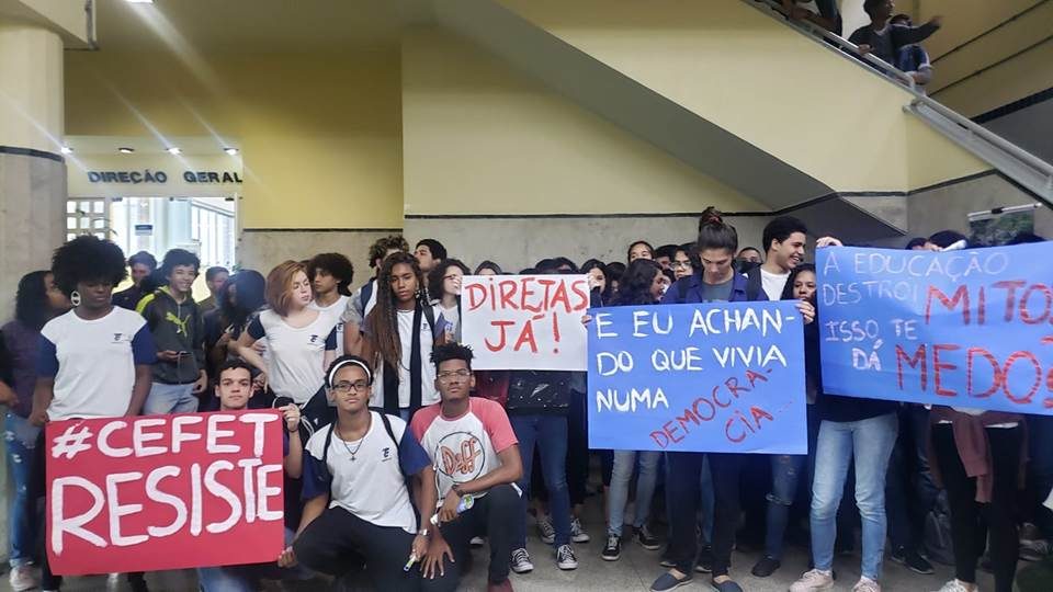 Intervenção no Cefet-RJ é barrada por estudantes e professores