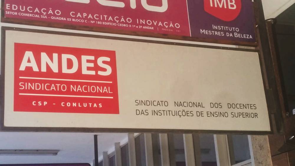 Reunião do ANDES-SN encaminha a construção de uma greve do setor da educação