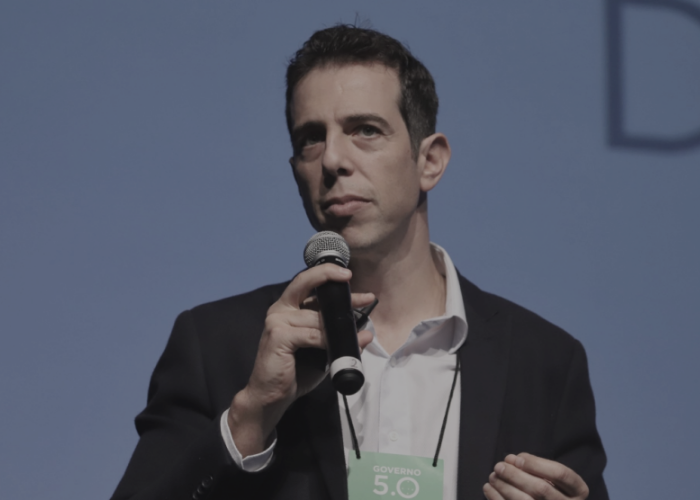 Com a indicação de Renato Feder para Ministério da Educação, Bolsonaro escancara seu projeto de privatização para a educação brasileira