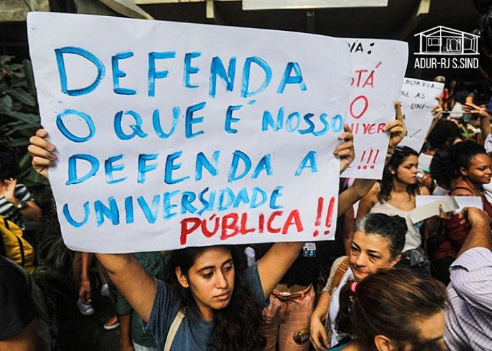 Viradão em Defesa da Educação